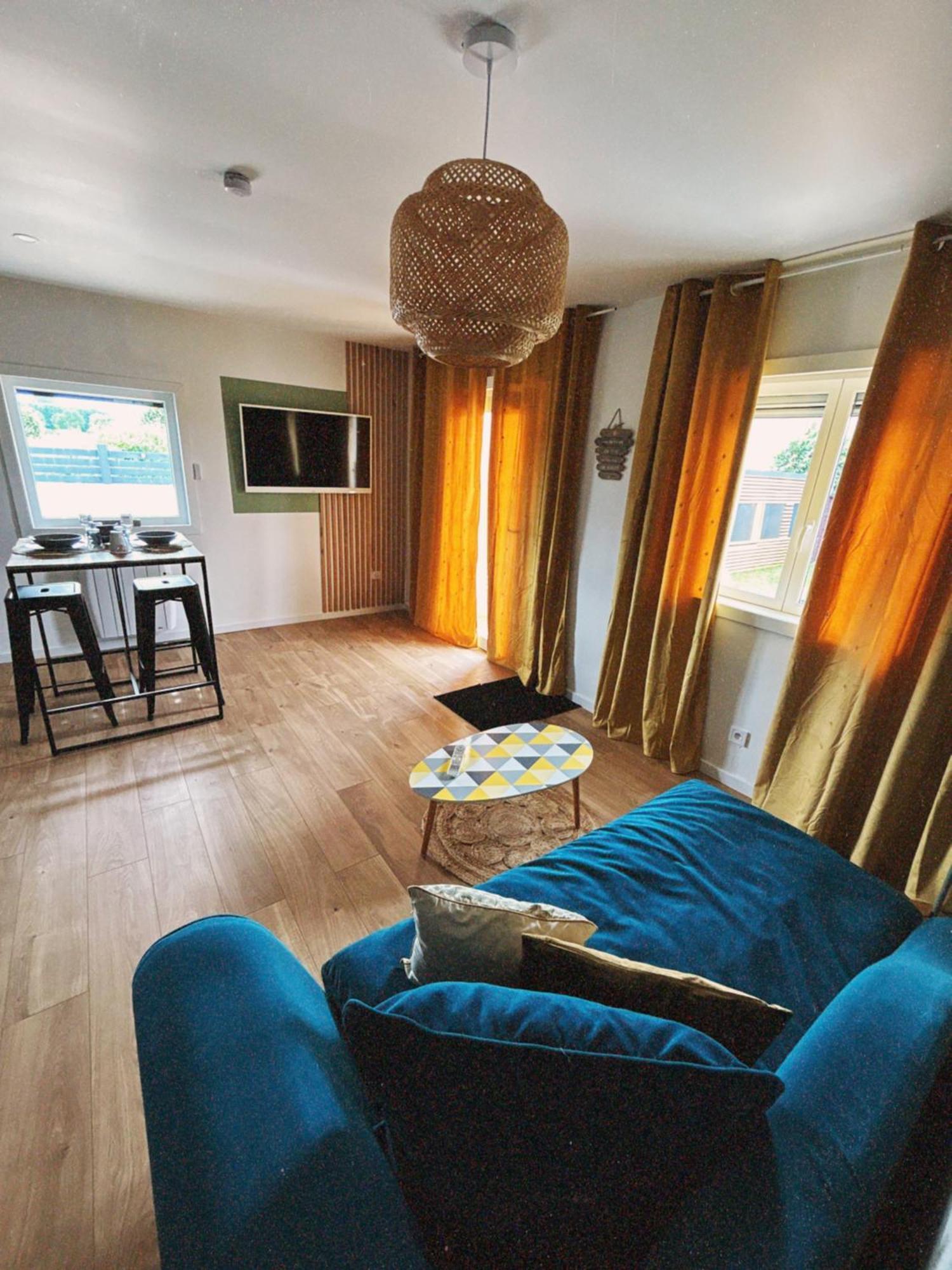 Love Room Haut De Gamme - L'Extase Avec Jacuzzi Violaines Εξωτερικό φωτογραφία