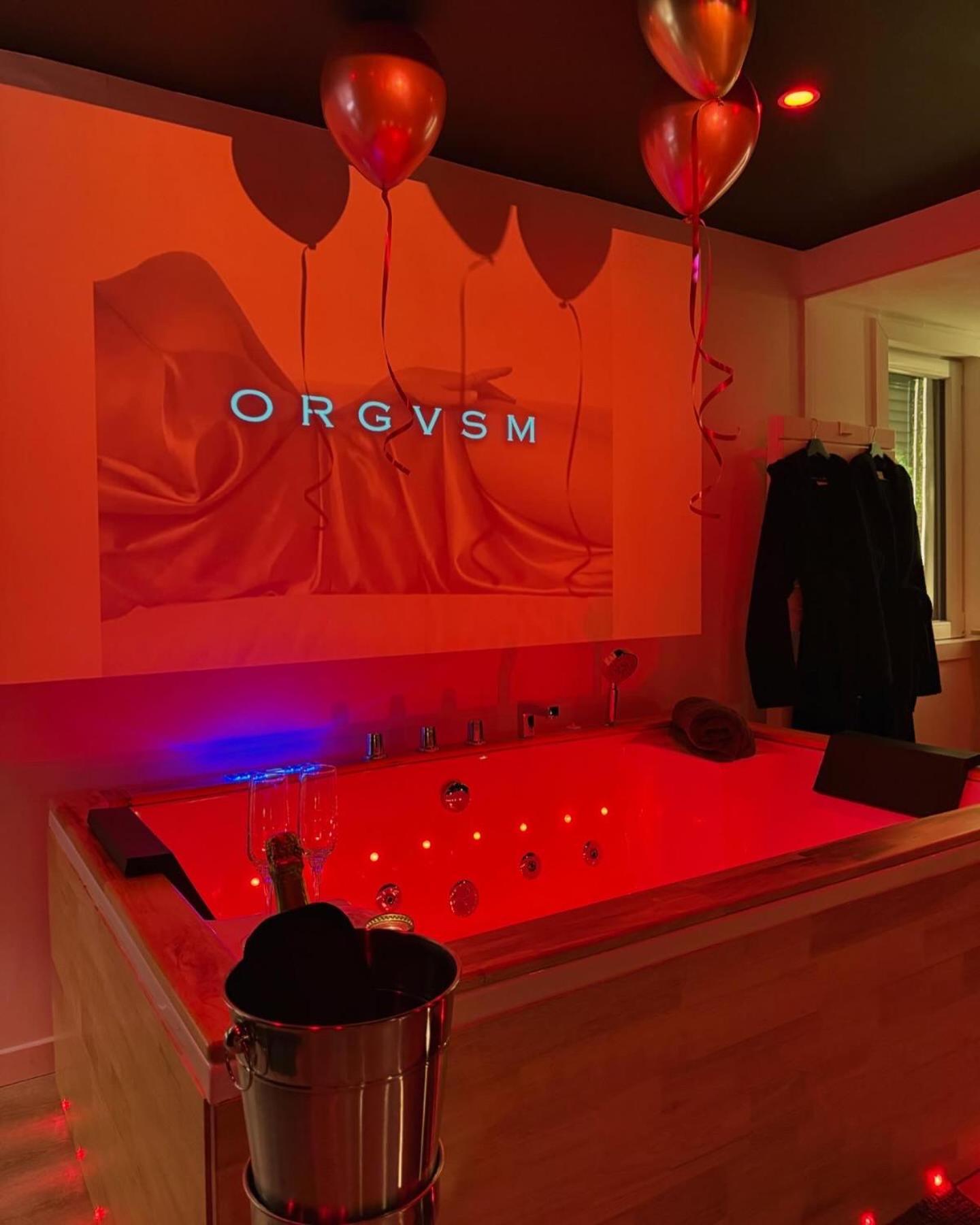 Love Room Haut De Gamme - L'Extase Avec Jacuzzi Violaines Εξωτερικό φωτογραφία